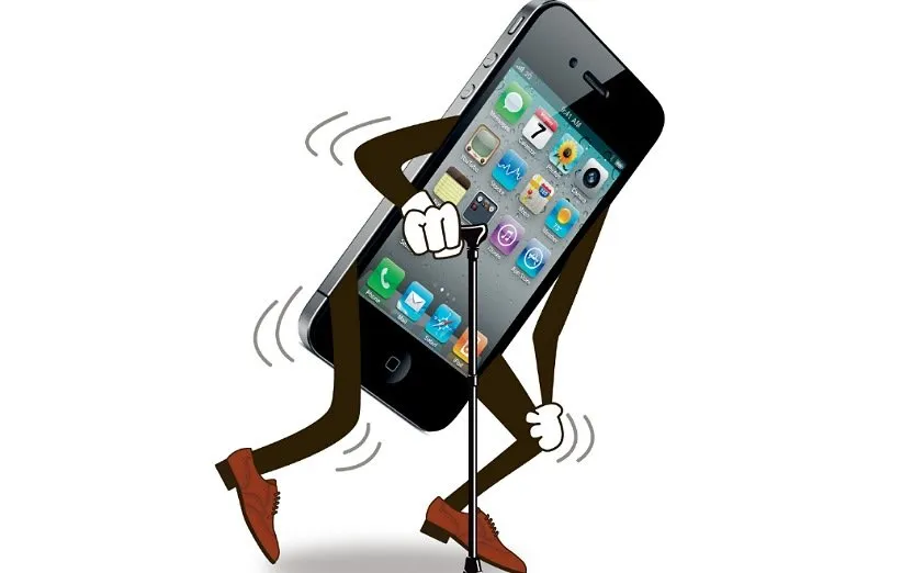 چرا آیفون کند می‌شود و چگونه سرعت آن را مثل روز اول افزایش دهیم؟